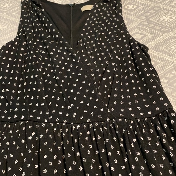 Black XS sleeveless dress from LOFT - Picture 4 of 7